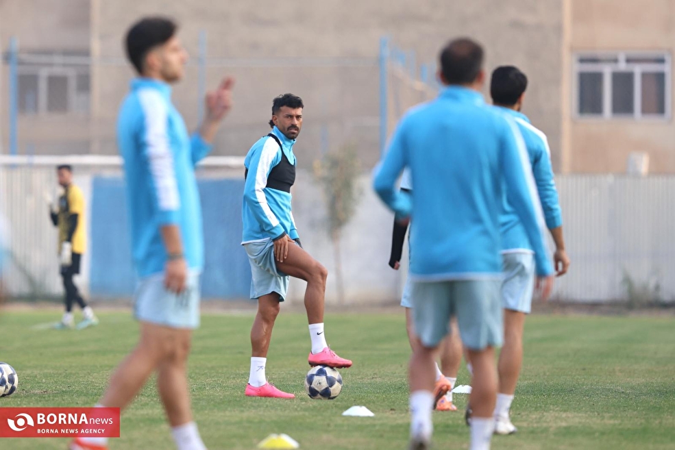 تمرین تیم استقلال پیش از بازی با الوصل