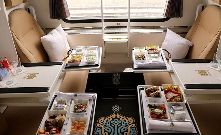 پیش فروش بلیط قطار دی ۱۴۰۴