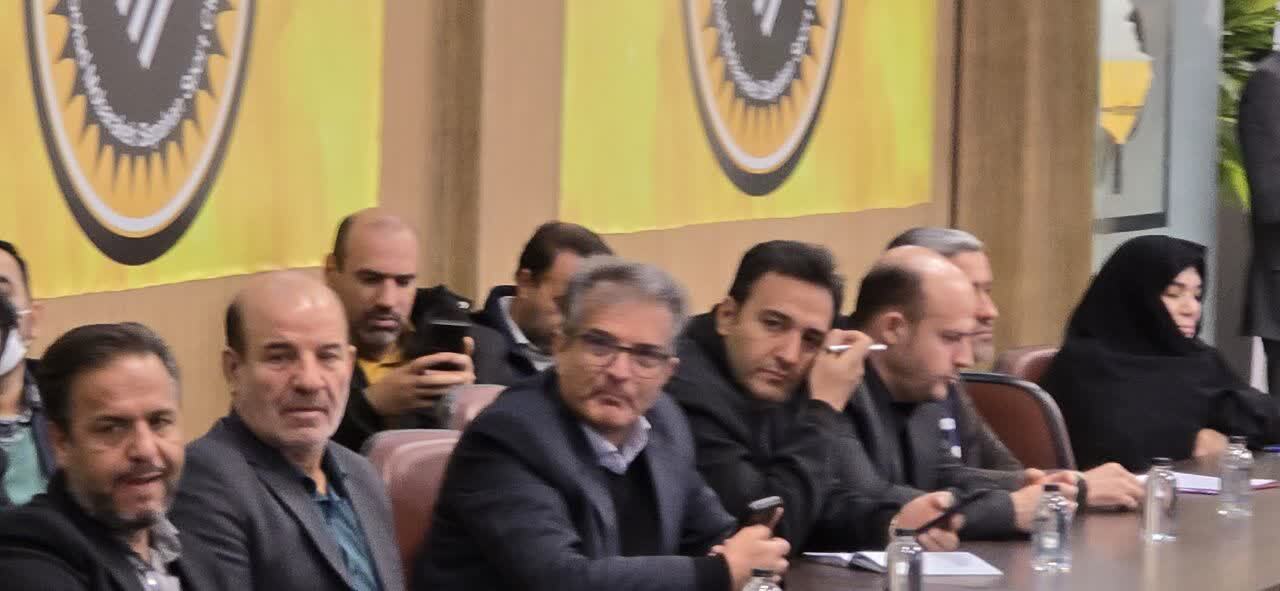 نشست بسیج دستگاه‌های اجرایی استان اصفهان در نقش جهان برگزار شد