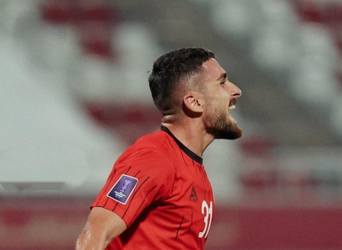 نبرد بازیکن تراکتور با مهاجمان سابق رئال مادرید