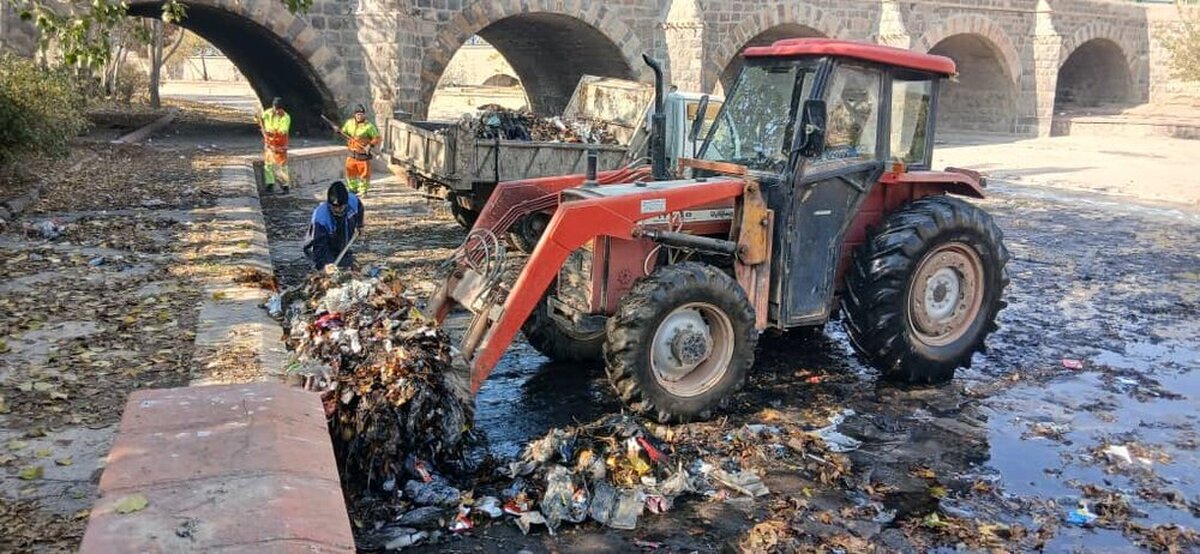 تداوم اجرای طرح جامع لایروبی و پاکسازی مهرانه‌رود تبریز