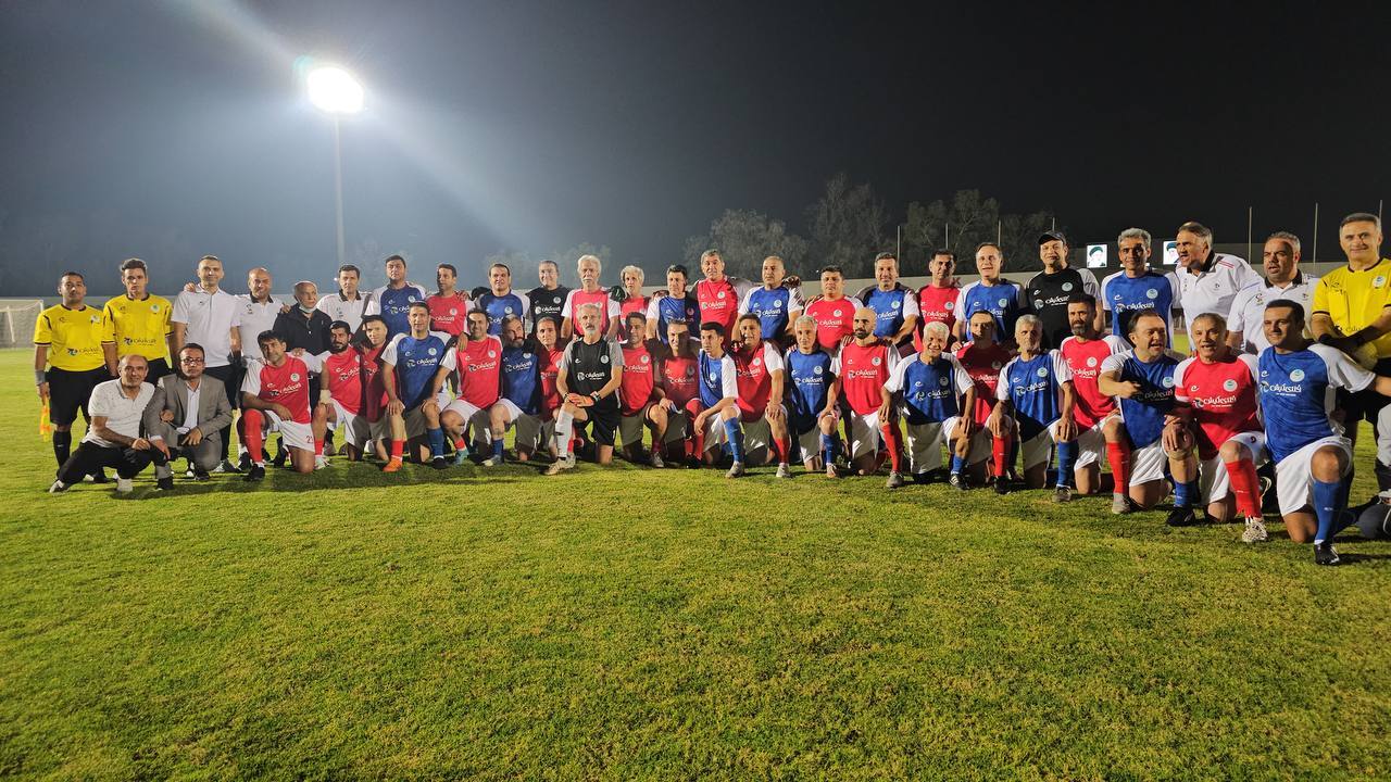 تساوی پر گل در دربی پیشکسوتان سرخابی