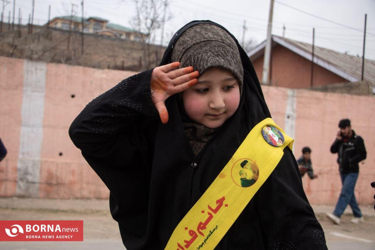 اجتماع کودکان کشمیری به مناسبت میلاد امام زمان (عج)