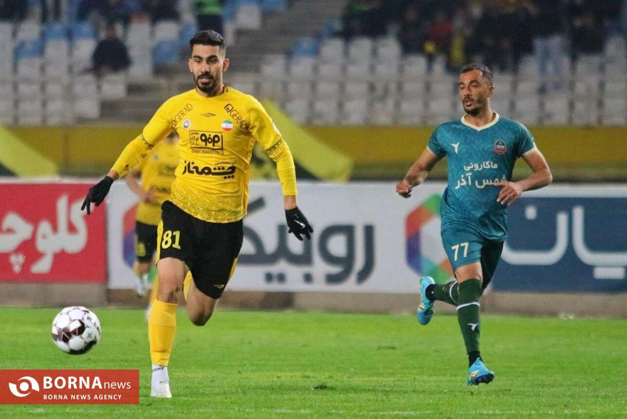دیدار تیم های فوتبال سپاهان و شمس‌آذر قزوین در جام حذفی