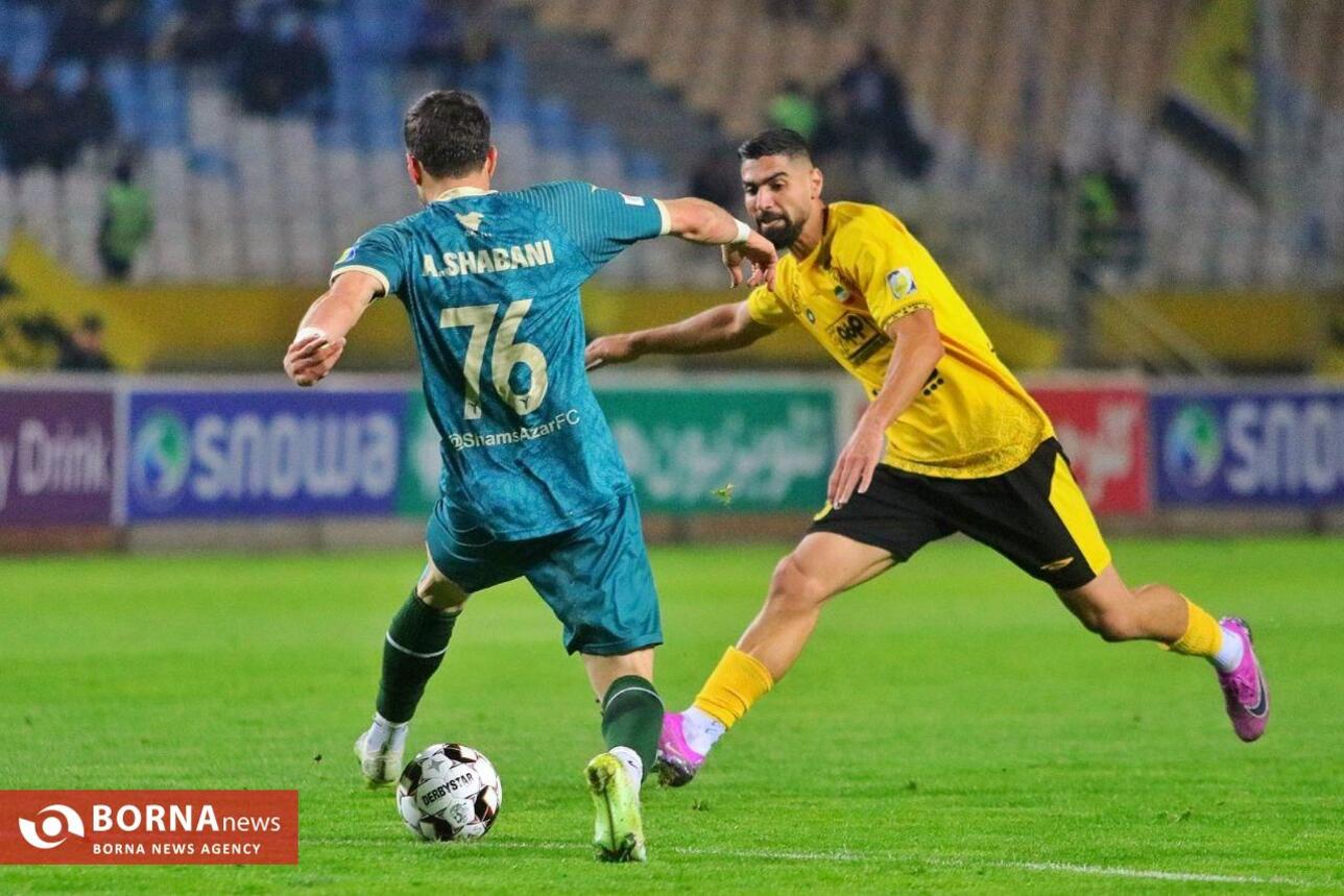 دیدار تیم های فوتبال سپاهان و شمس‌آذر قزوین در جام حذفی