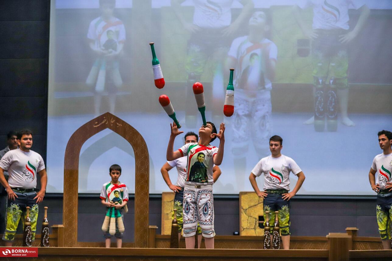 جشن گلریزان