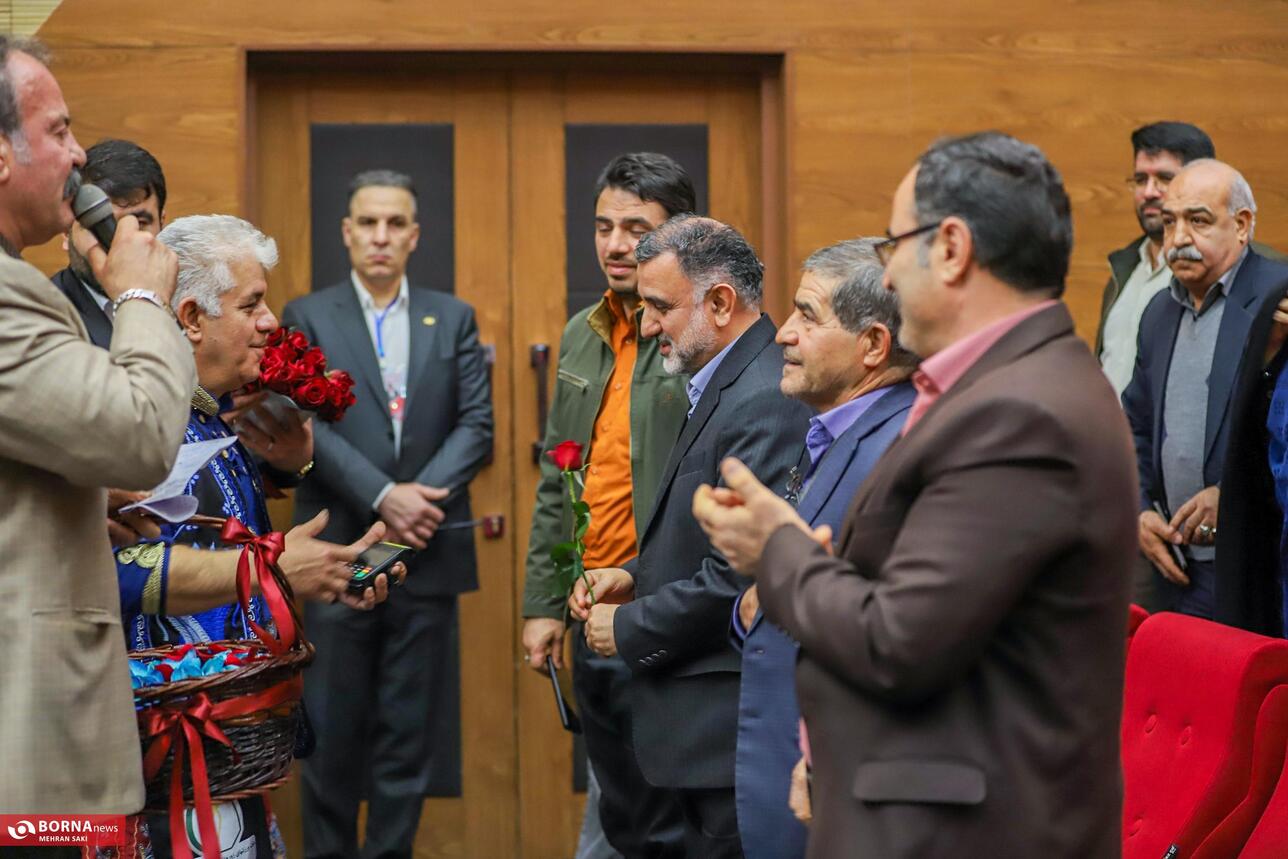 جشن گلریزان