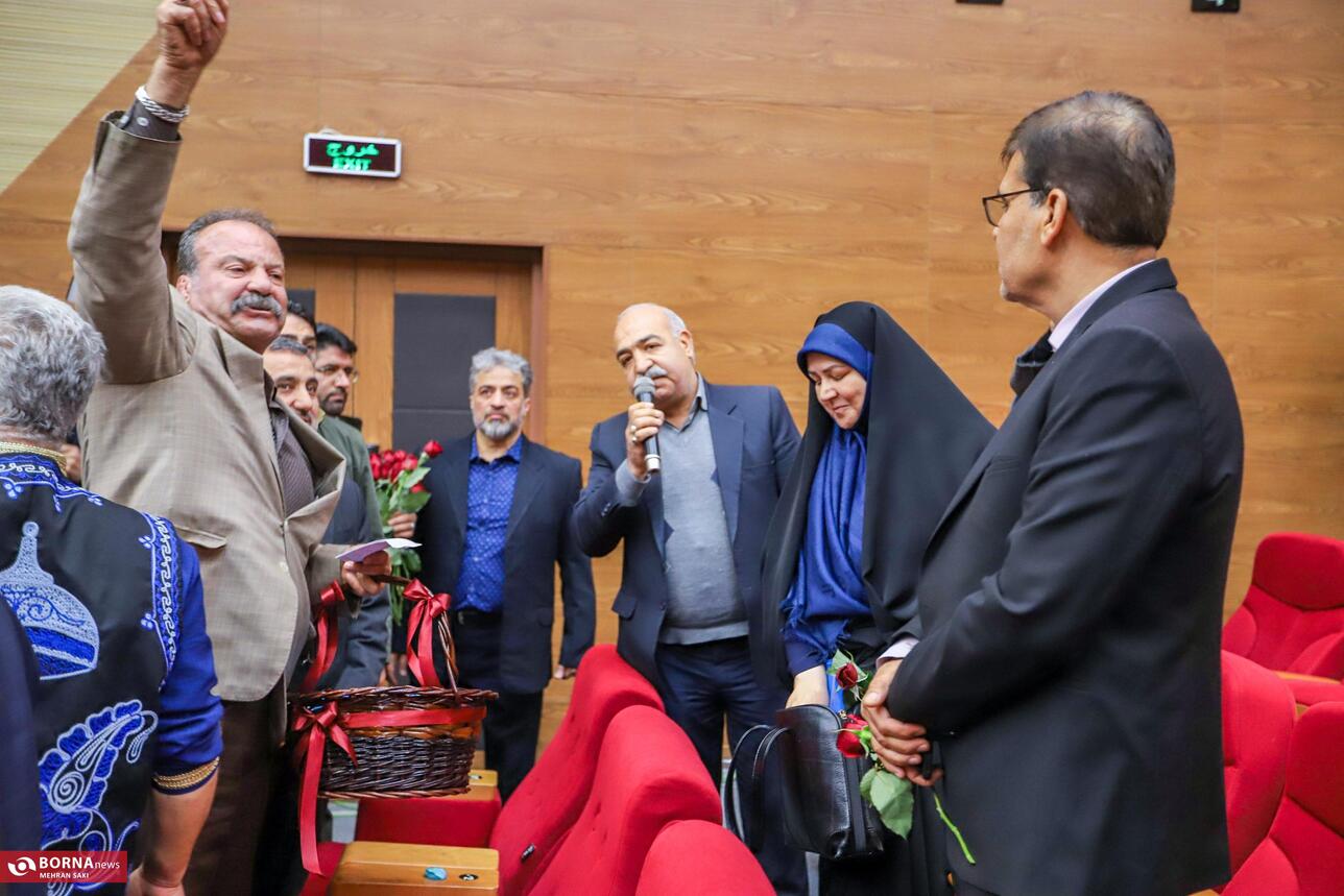 جشن گلریزان