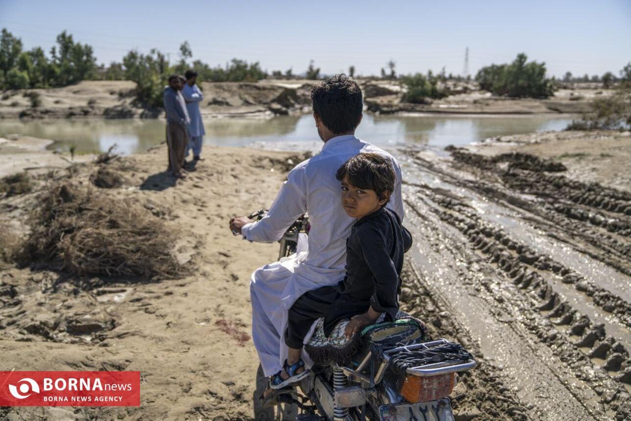خدمت رسانی جمعیت امام رضایی‌ها به سیل زدگان سیستان و بلوچستان