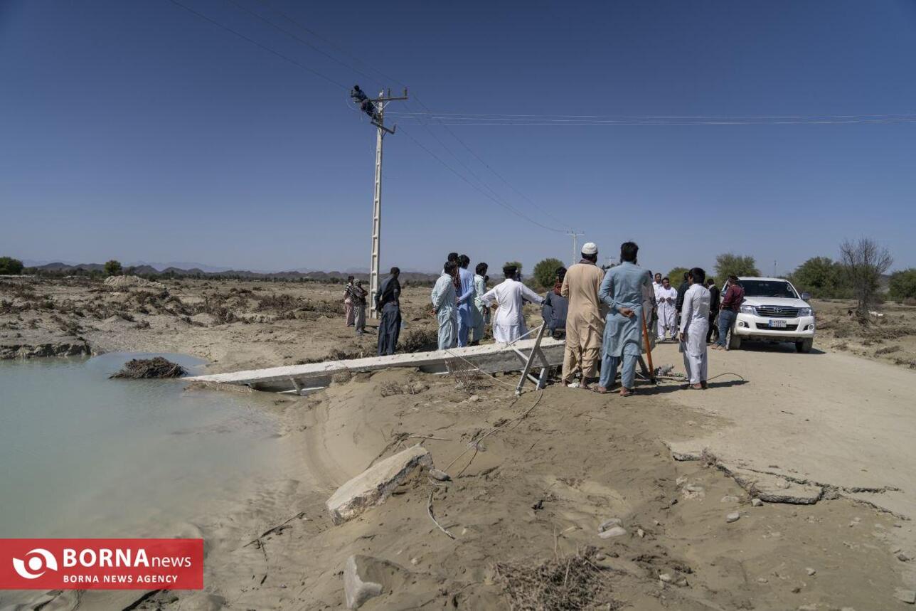 خدمت رسانی جمعیت امام رضایی‌ها به سیل زدگان سیستان و بلوچستان