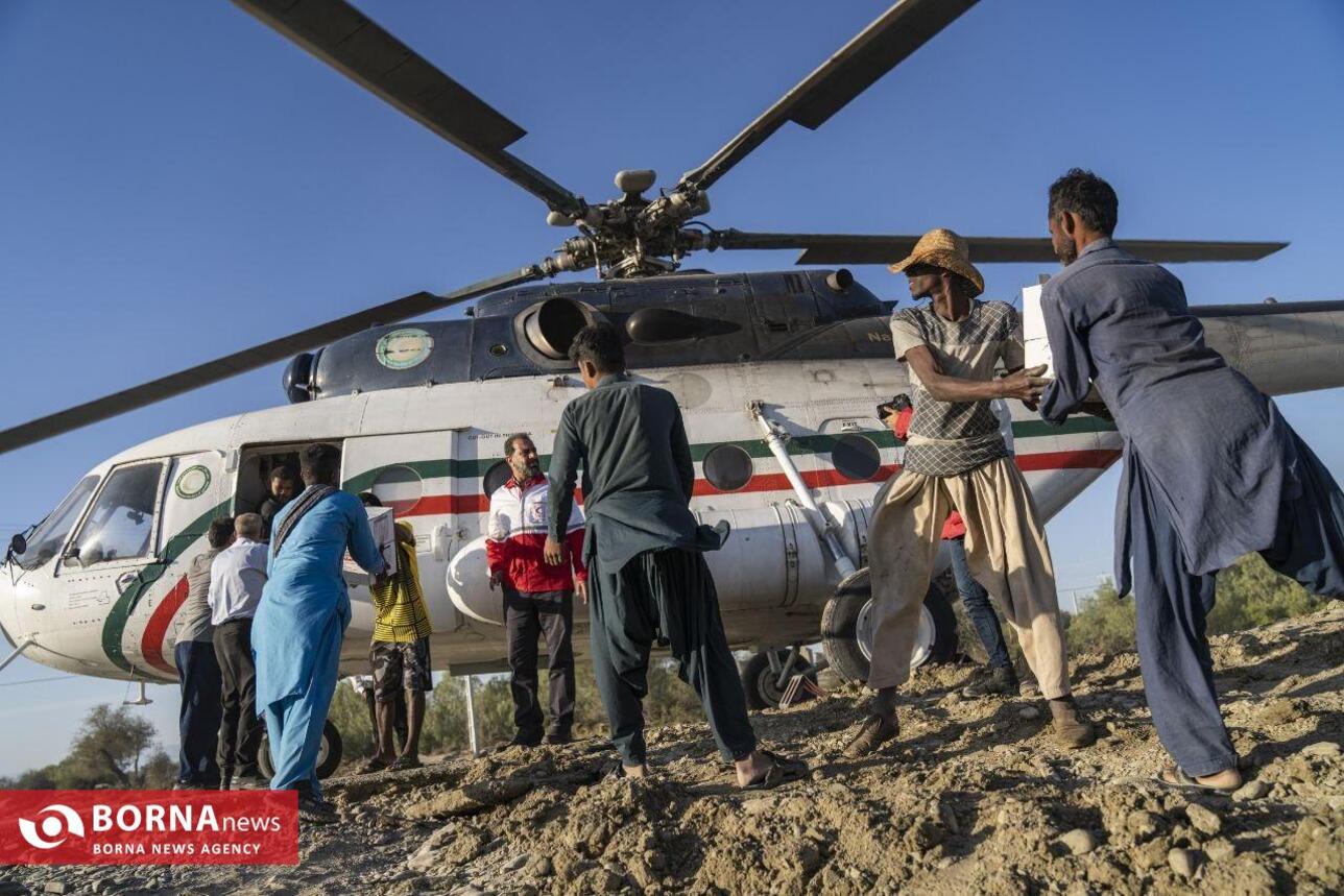 خدمت رسانی جمعیت امام رضایی‌ها به سیل زدگان سیستان و بلوچستان