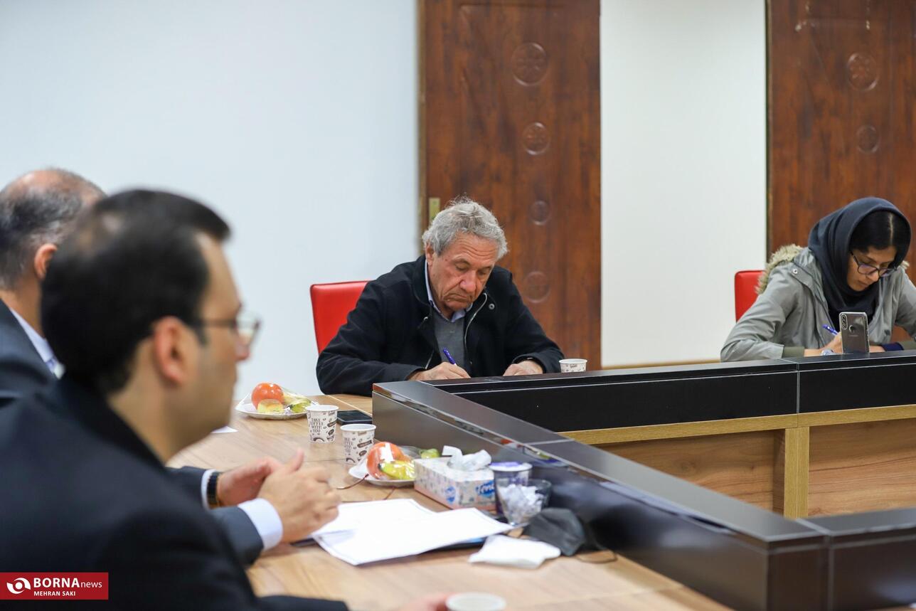 نشست خبری مدیر عامل نمایشگاه های بین المللی استان مرکزی