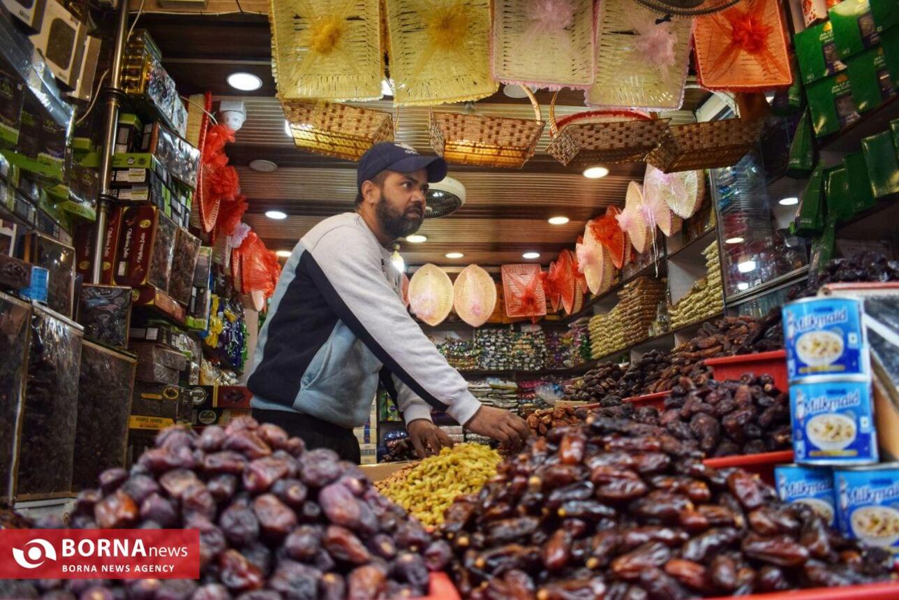 بازار‌های کشمیر رنگ و بوی رمضان گرفت