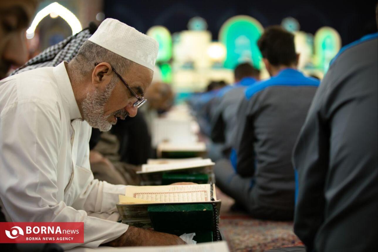 محفل انس با قرآن در کربلا معلی
