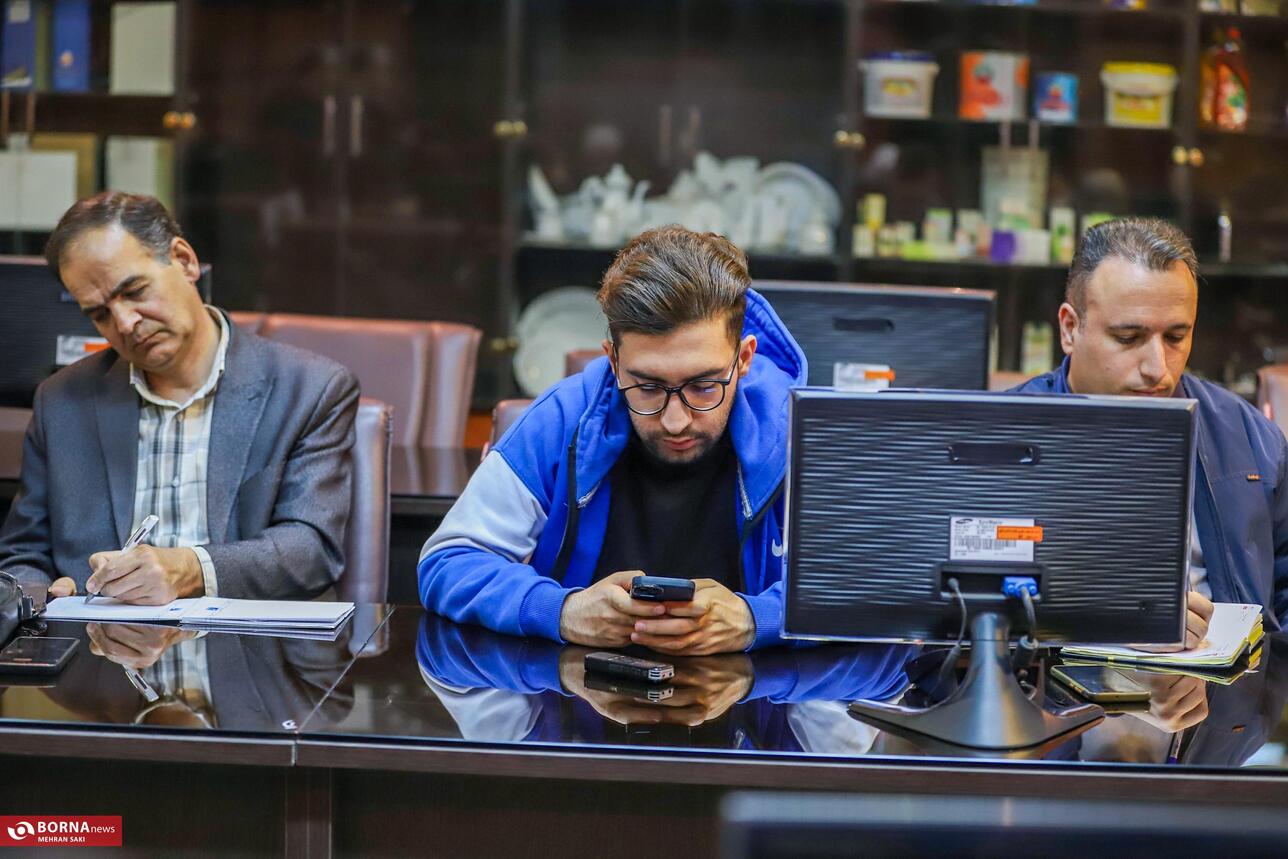 نشست خبری مدیر کل صنعت،معدن و تجارت استان مرکزی