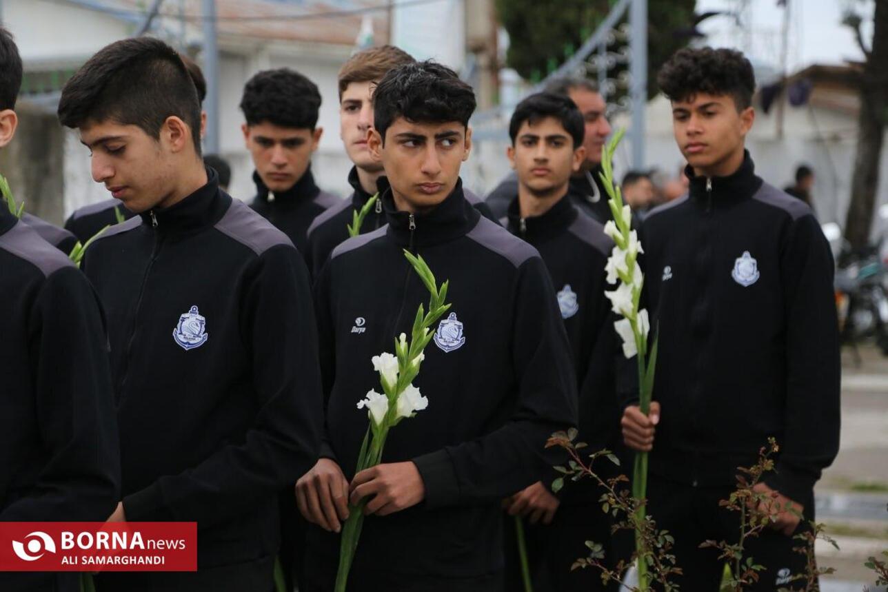 بیست و ششمین سالگرد درگذشت زنده یاد سیروس قایقران