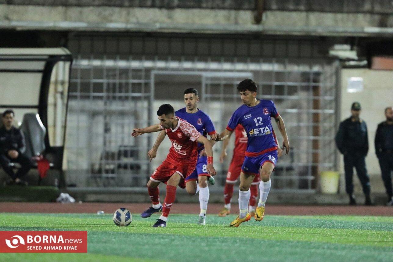 دیدار تیم های فوتبال سپیدرود رشت_ آینده سازان اردبیل