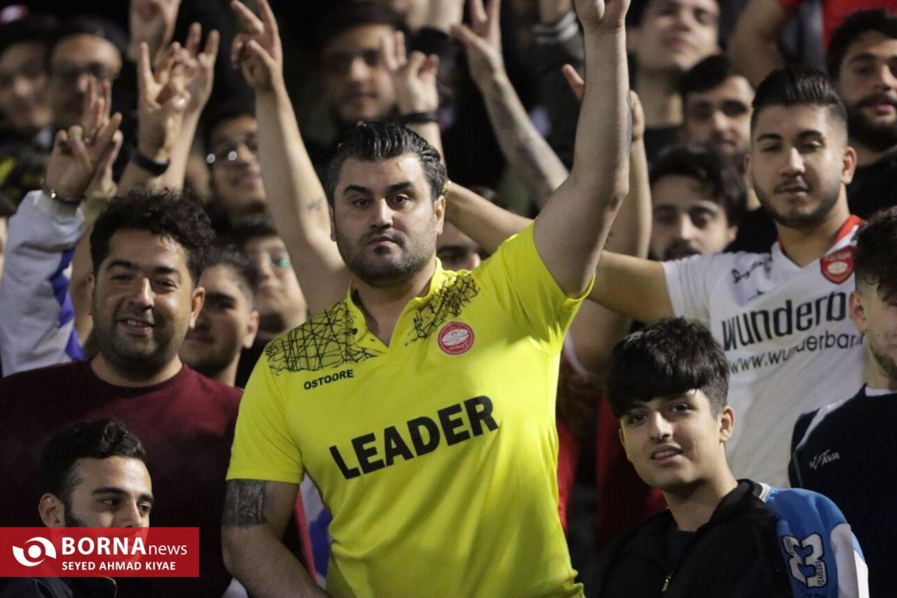 دیدار تیم های فوتبال سپیدرود رشت_ آینده سازان اردبیل