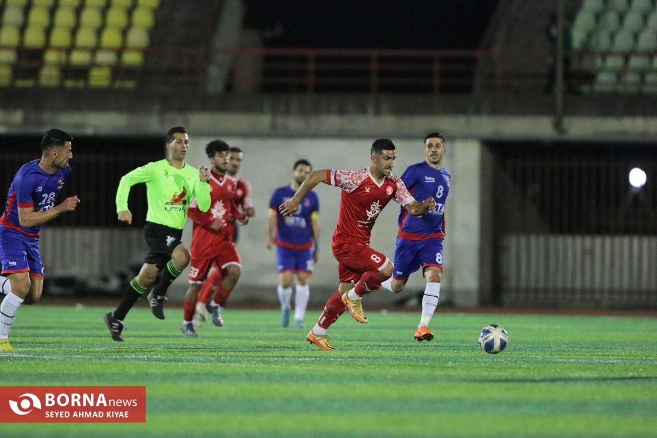 دیدار تیم های فوتبال سپیدرود رشت_ آینده سازان اردبیل