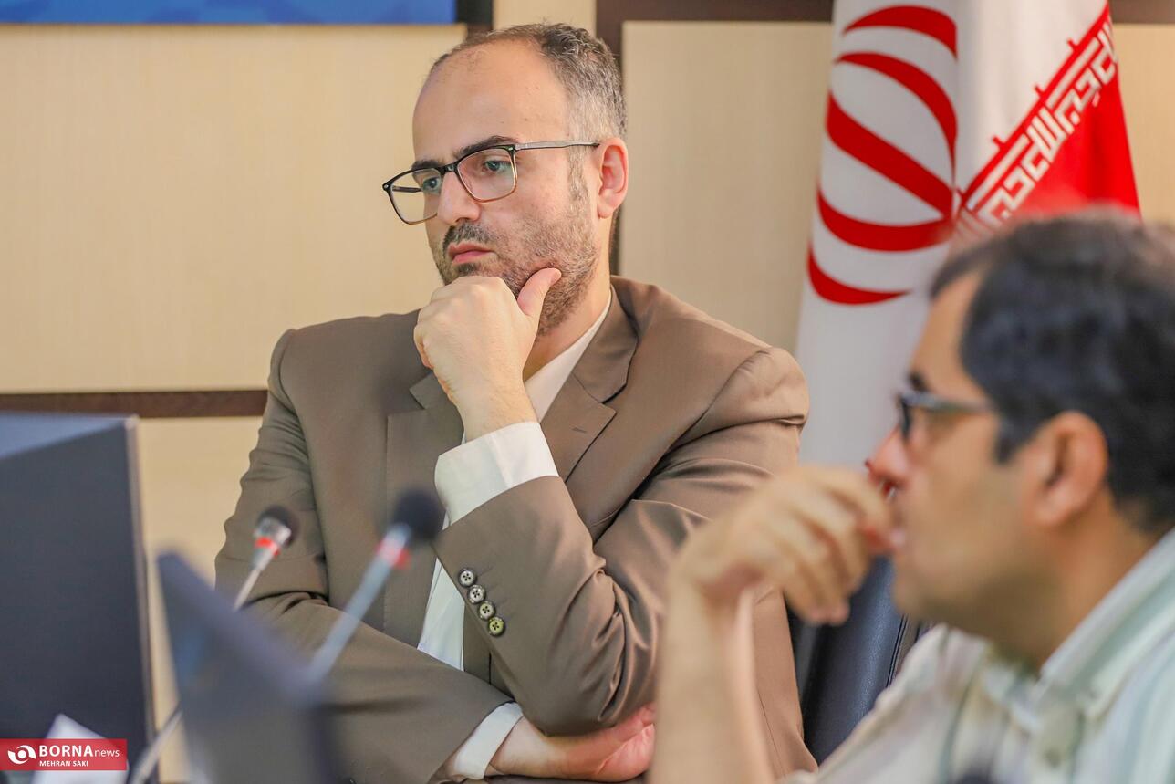 نشست خبری مدیرکل تعاون، کار و رفاه اجتماعی استان مرکزی