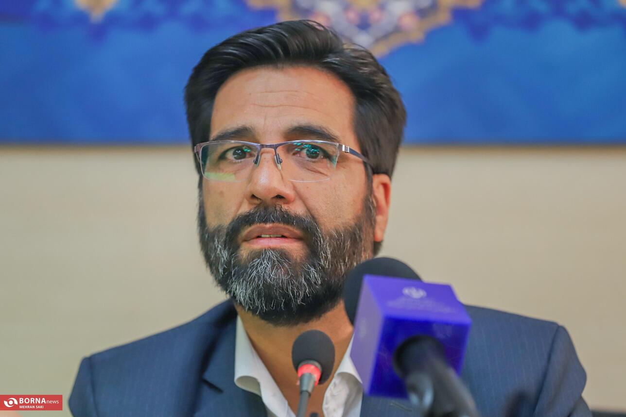 نشست خبری مدیرکل تعاون، کار و رفاه اجتماعی استان مرکزی