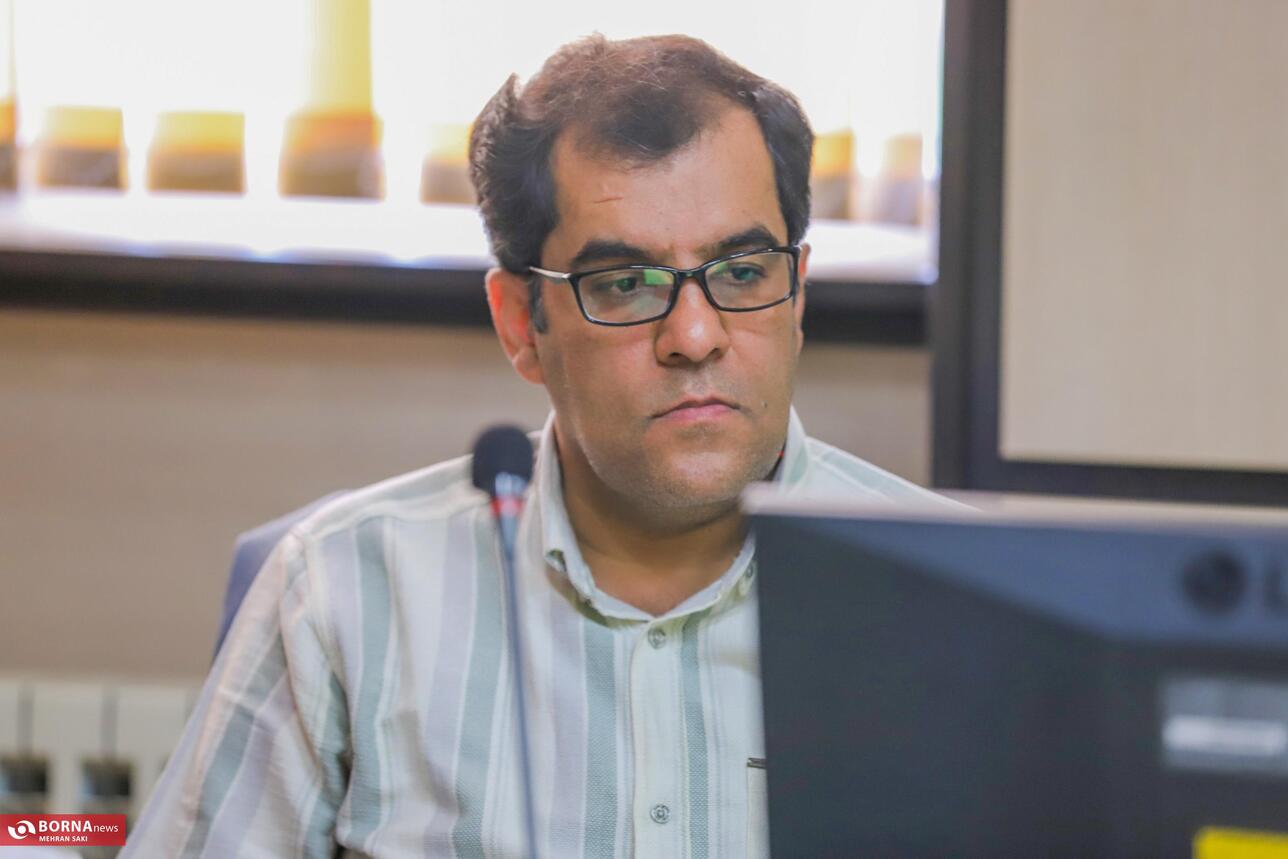 نشست خبری مدیرکل تعاون، کار و رفاه اجتماعی استان مرکزی