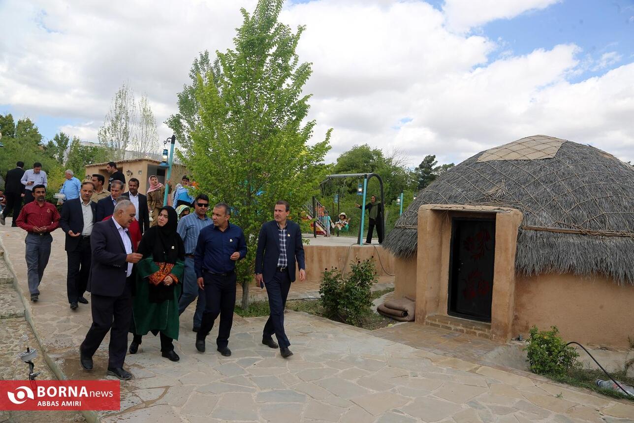 همایش بزرگداشت 8 اردیبهشت روز ملی میمند خاستگاه گل و گلاب جهان