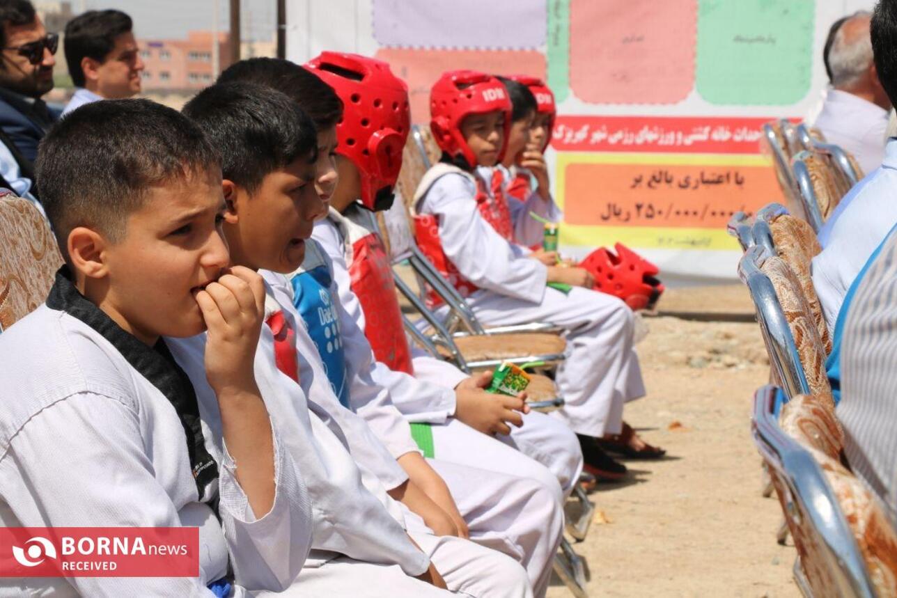 آئین کلنگ زنی خانه کشتی و ورزش‌های رزمی شهر کهریزک