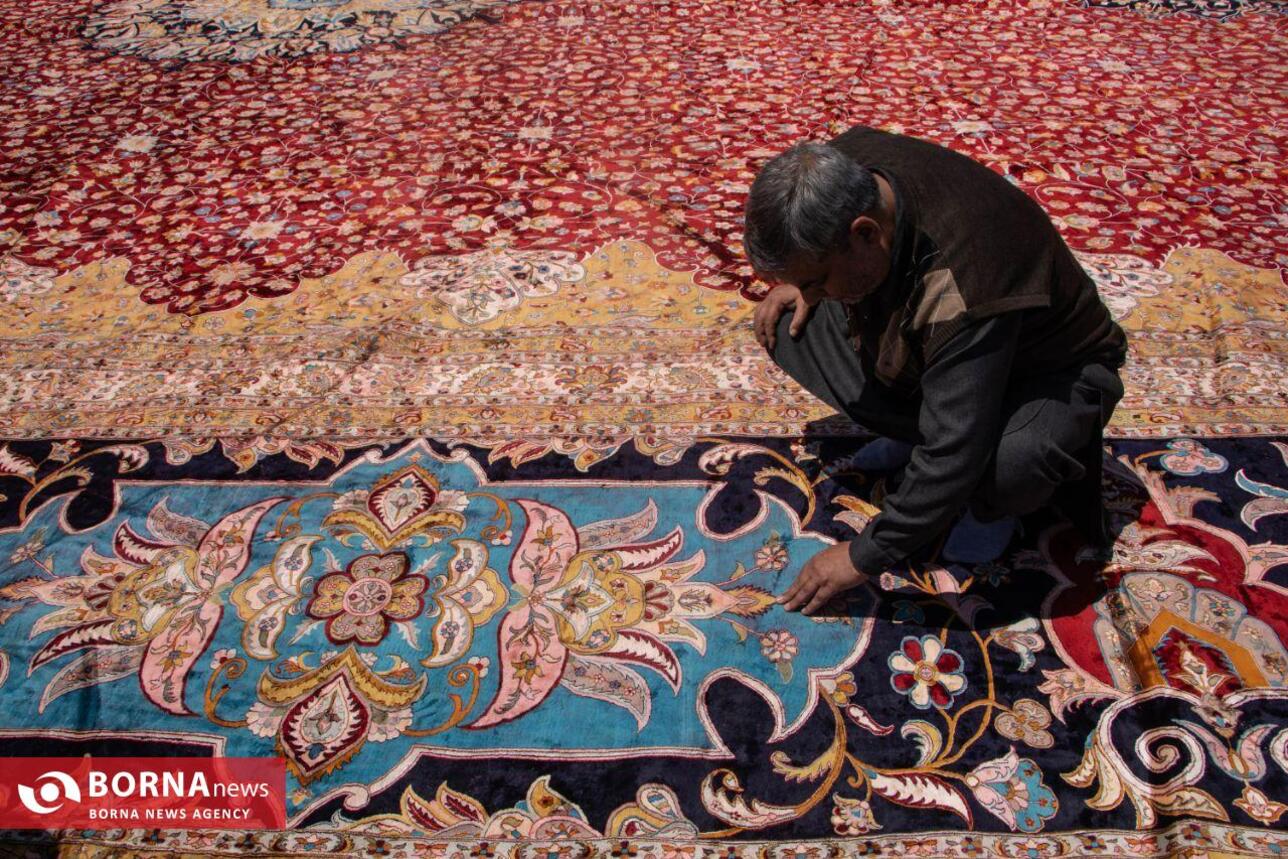 بزرگترین فرش دستباف کشمیر