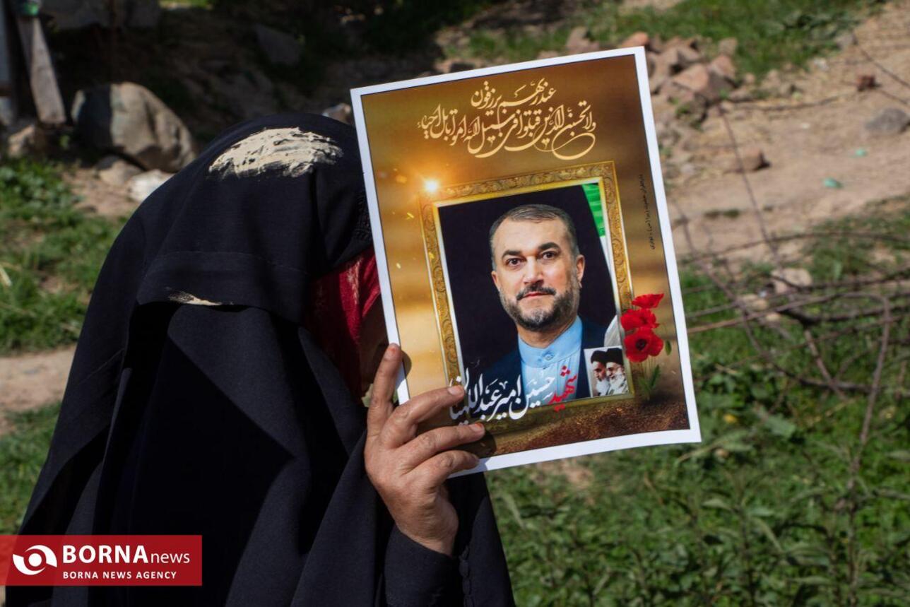 راهپیمایی زنان کشمیری به یاد شهید سید ابراهیم رئیسی