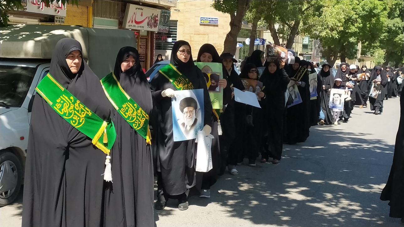 مراسم دسته عزاداری سالروز رحلت امام خمینی(ره) در همدان