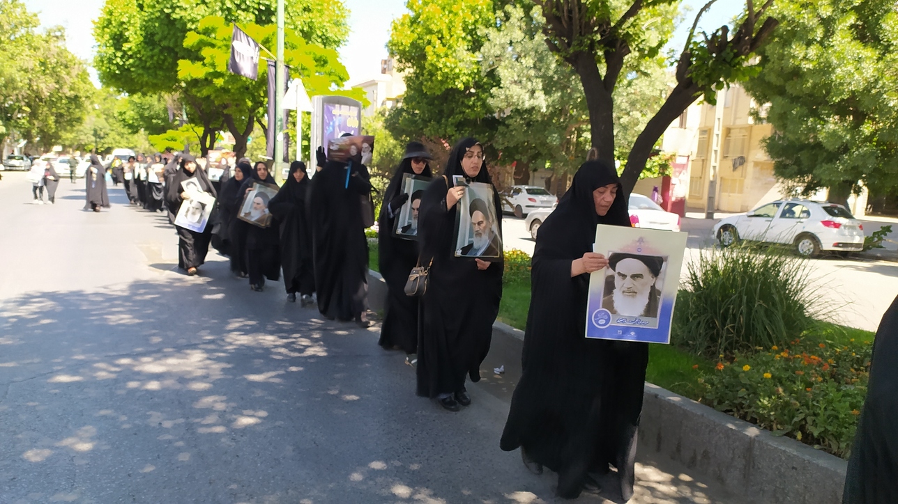 مراسم دسته عزاداری سالروز رحلت امام خمینی(ره) در همدان