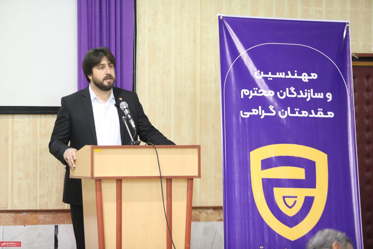 جلسه هم اندیشی انبوه سازان و‌سازندگان ساختمان شهر ساری