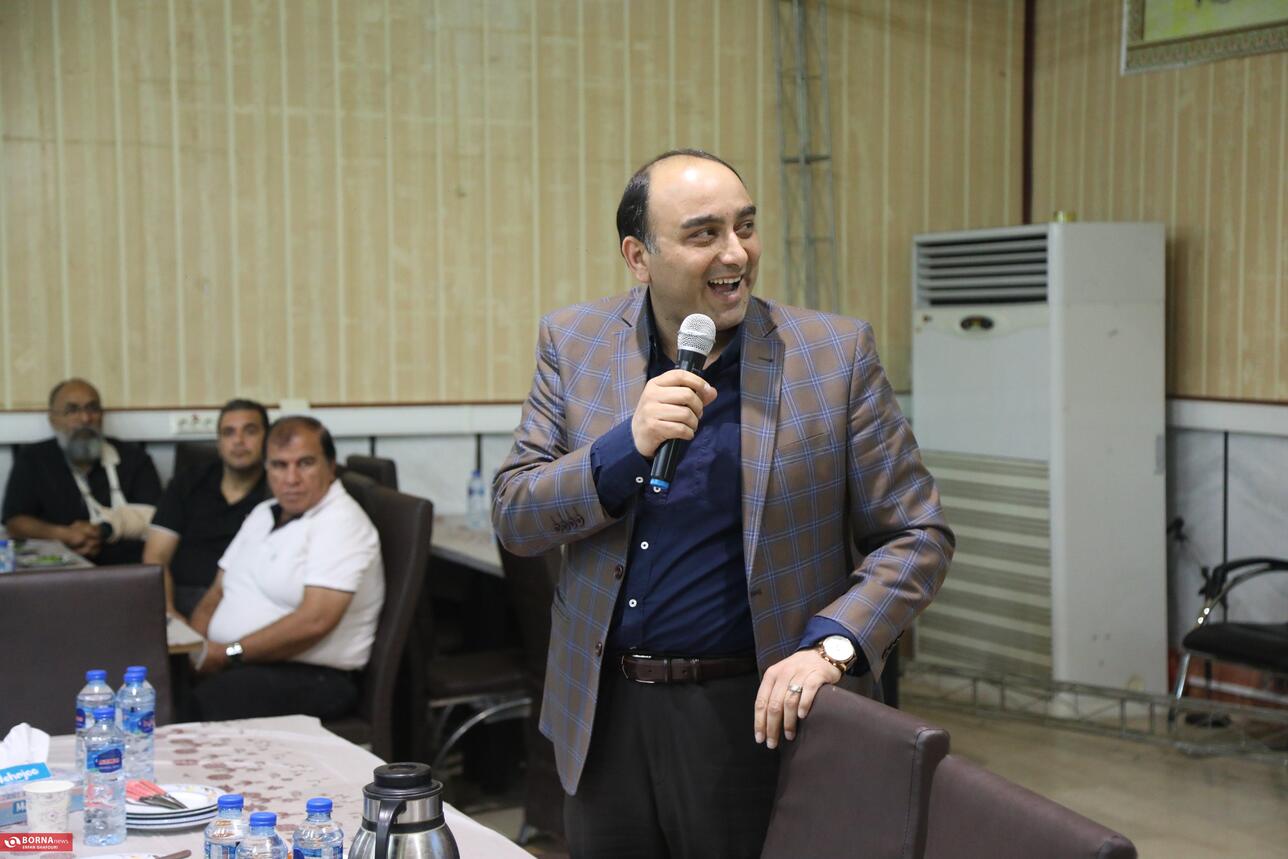 جلسه هم اندیشی انبوه سازان و‌سازندگان ساختمان شهر ساری