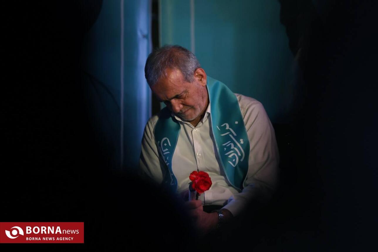 مسعود پزشکیان در آخرین همایش انتخاباتی در ورزشگاه حیدرنیا