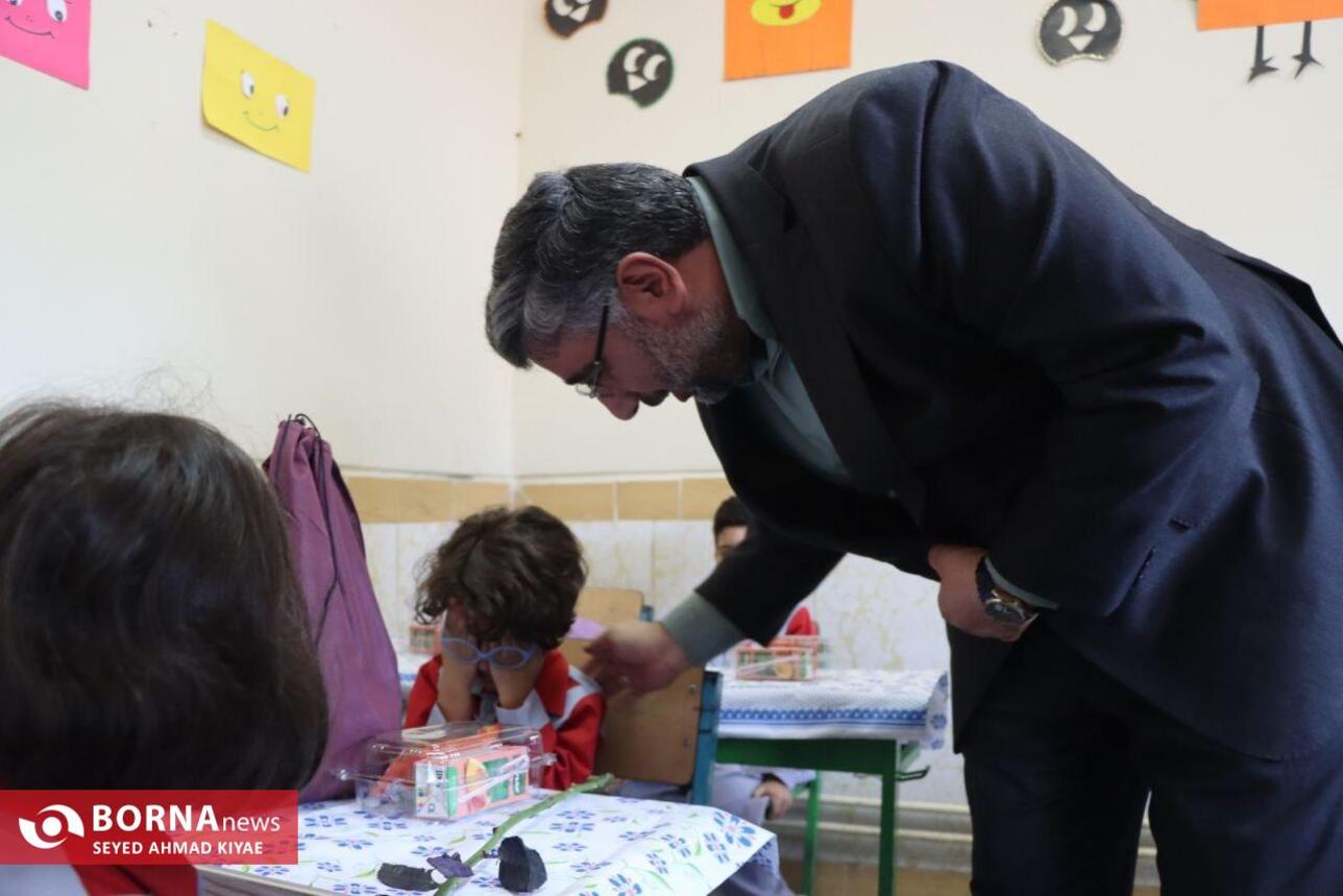 به صدا درآمدن زنگ غنچه‌ها در گیلان