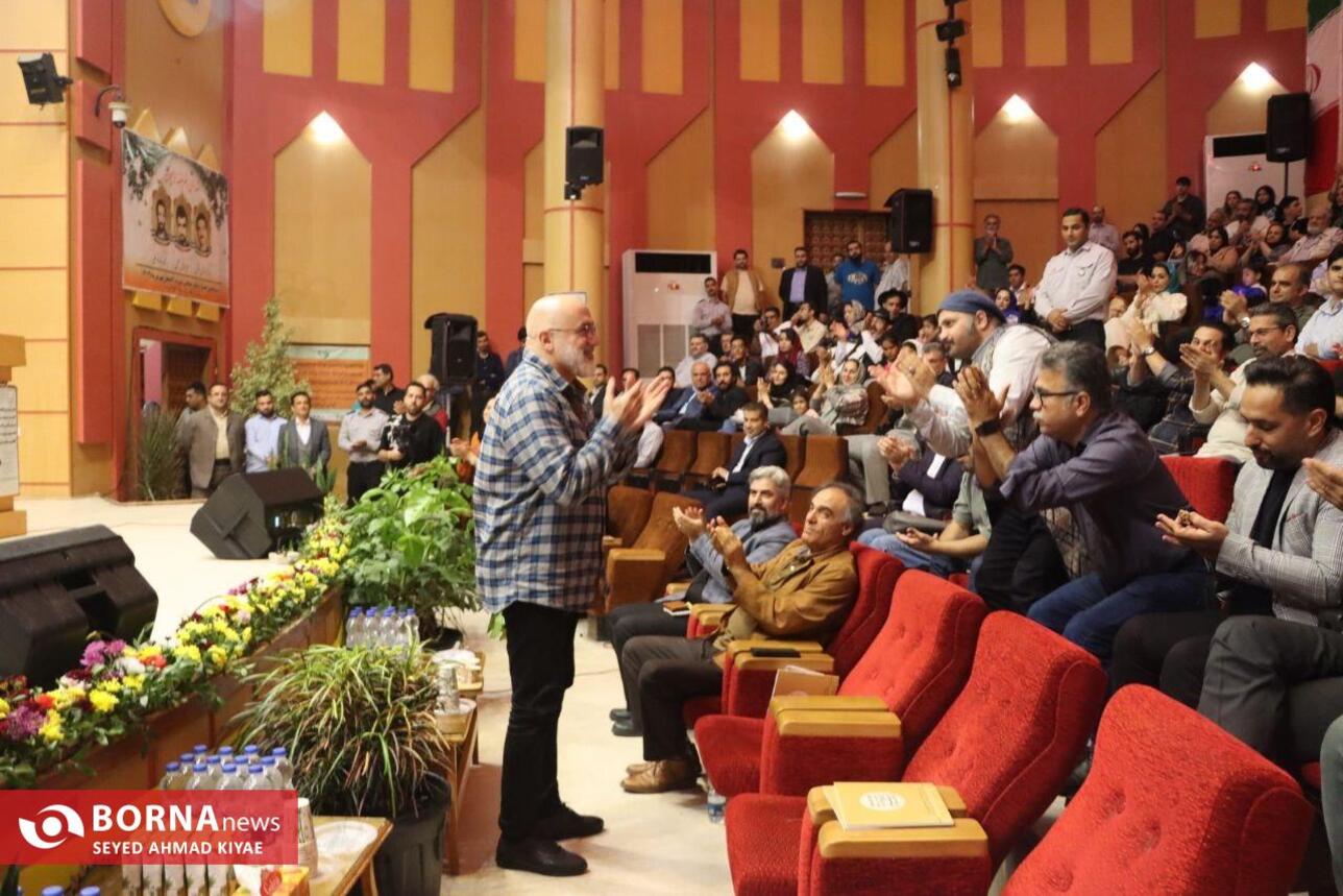 اختتامیه سیزدهمین جشنواره تئاتر خیابانی شهروند در لاهیجان