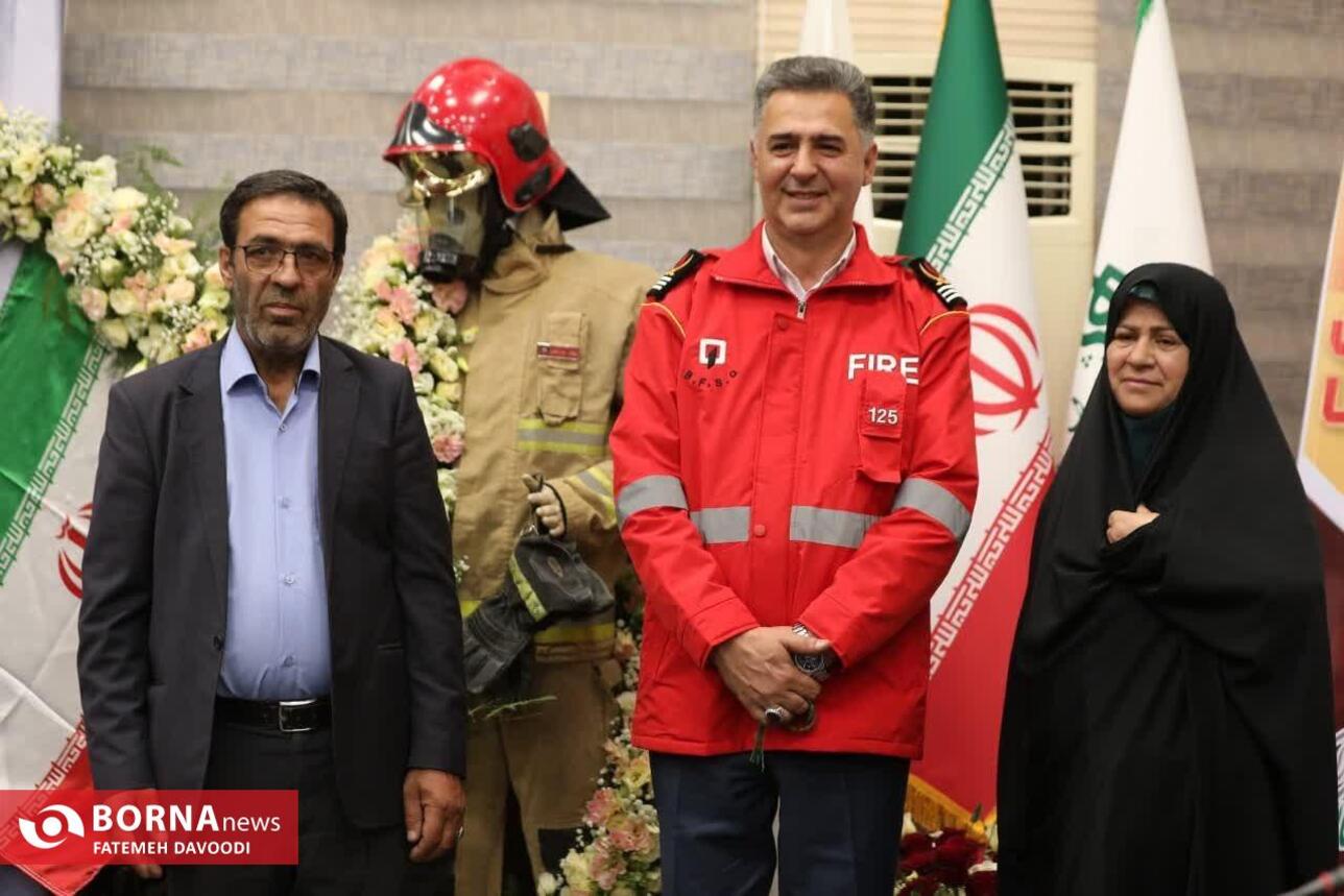 تجلیل از آتش‌نشانان شهرداری باقرشهر به مناسبت روز ایمنی و آتش‌نشانی