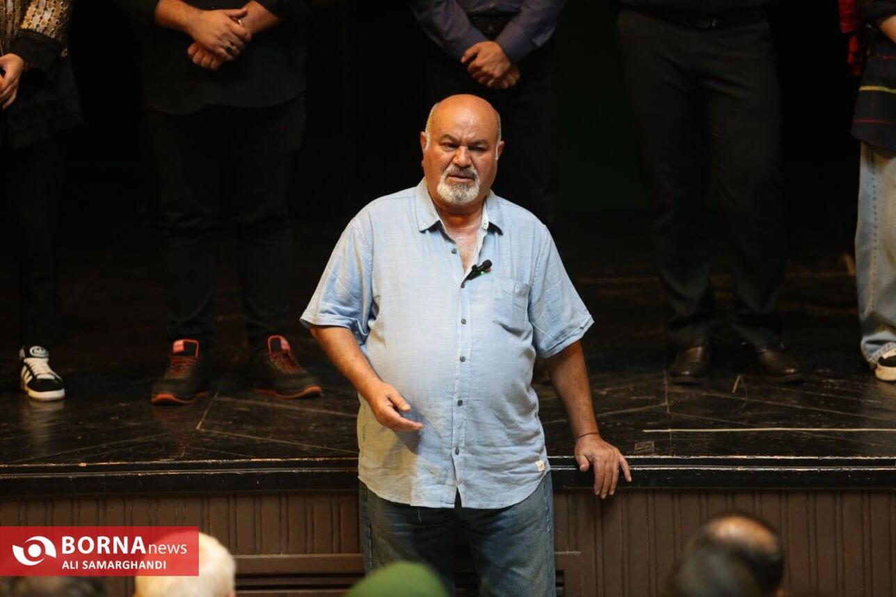 نمایش چهارصندوق در بندرانزلی