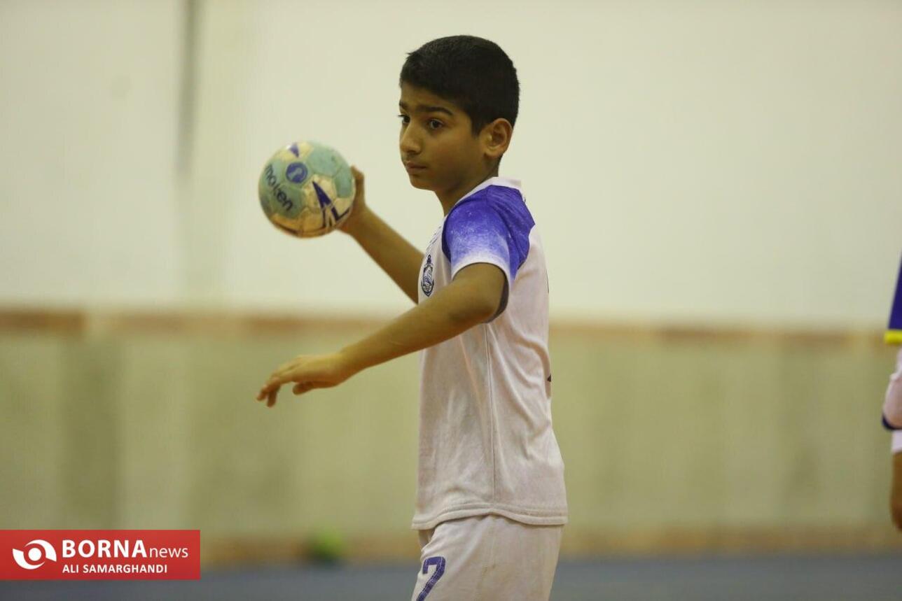 جشنواره استعدادیابی هندبال در بندرانزلی