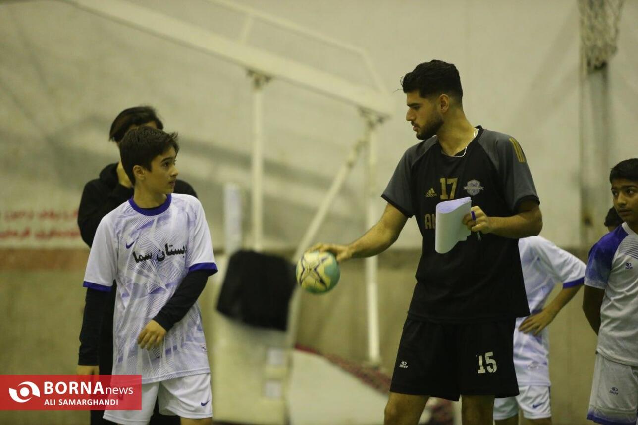 جشنواره استعدادیابی هندبال در بندرانزلی