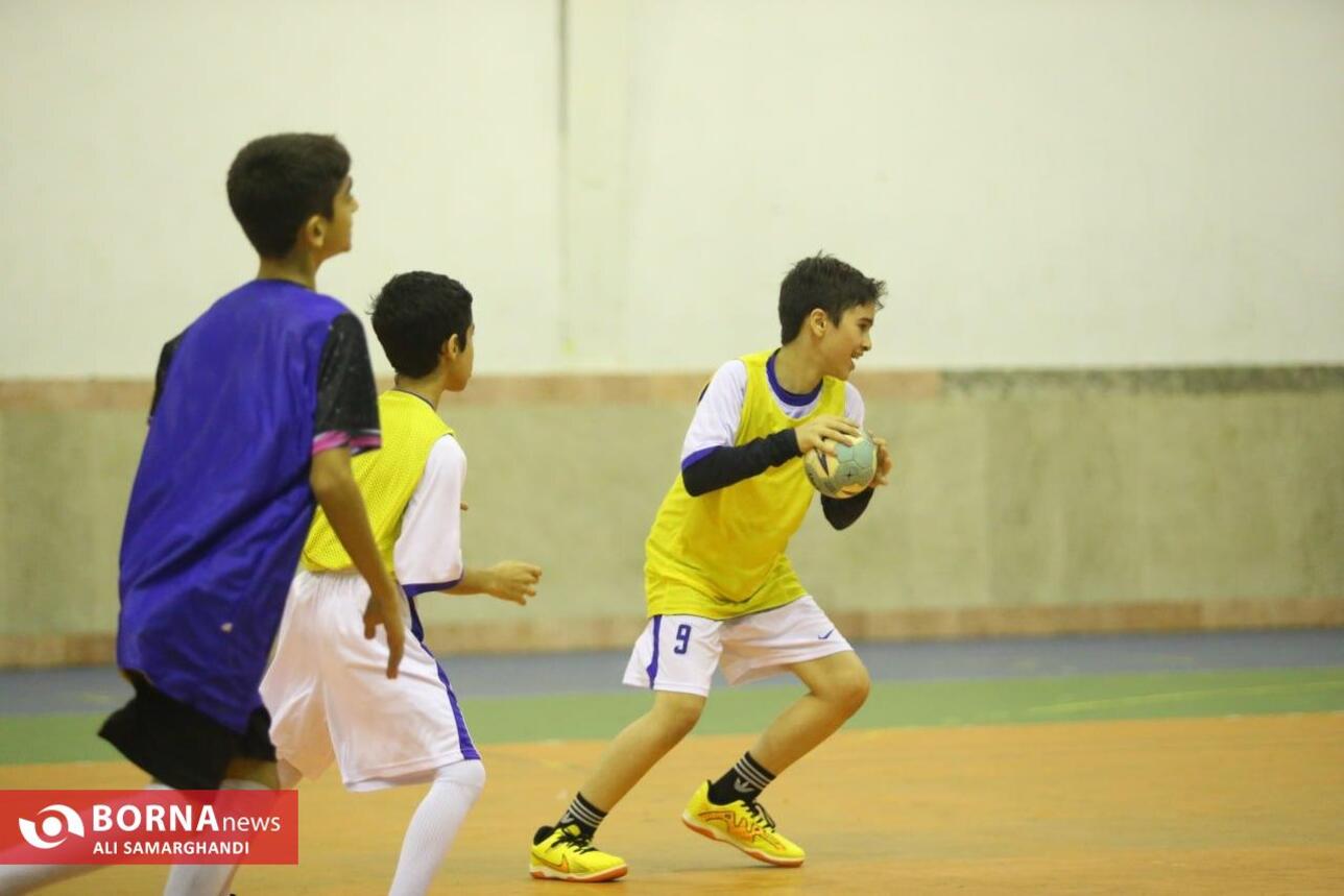 جشنواره استعدادیابی هندبال در بندرانزلی