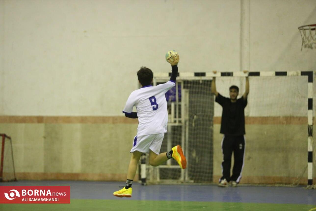 جشنواره استعدادیابی هندبال در بندرانزلی