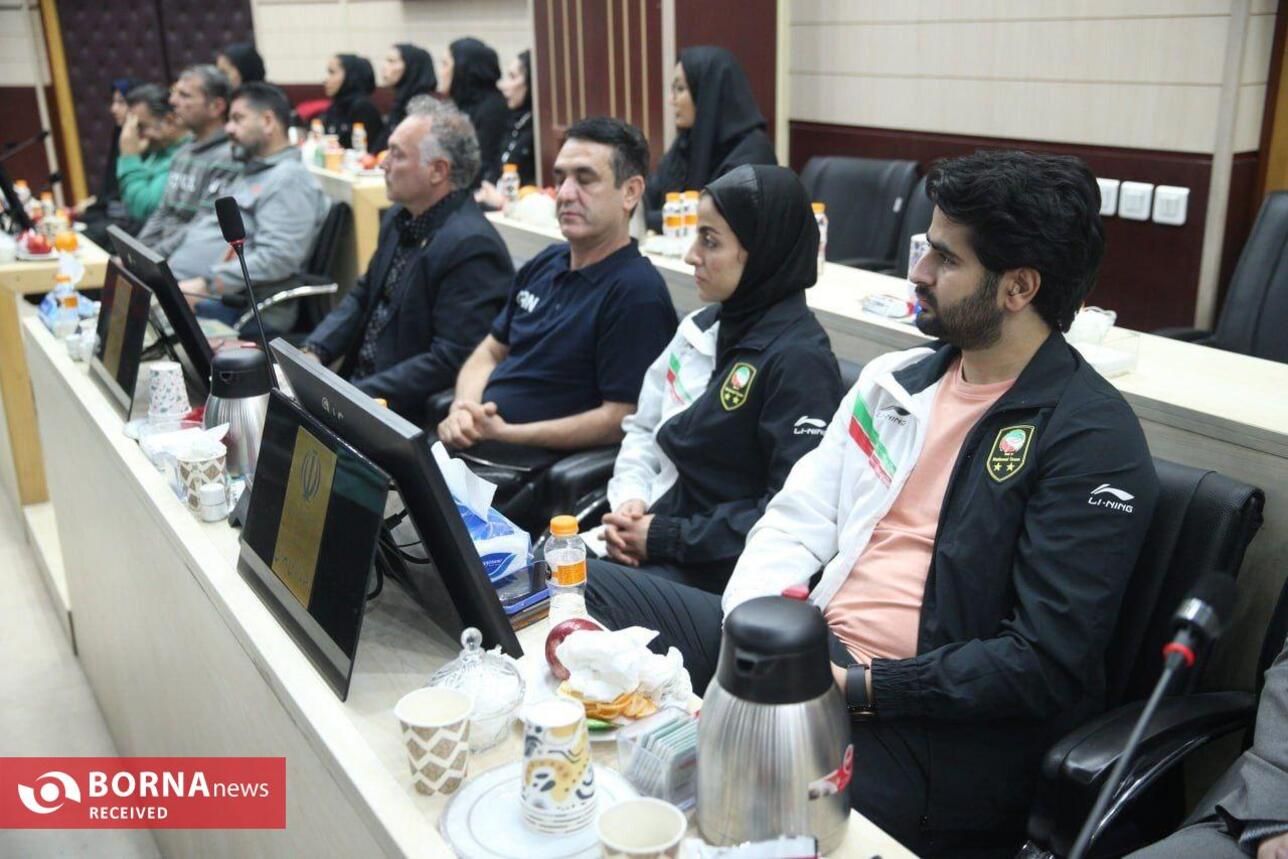 دیدار صمیمی ورزشکاران ناشنوای استان تهران با استاندار