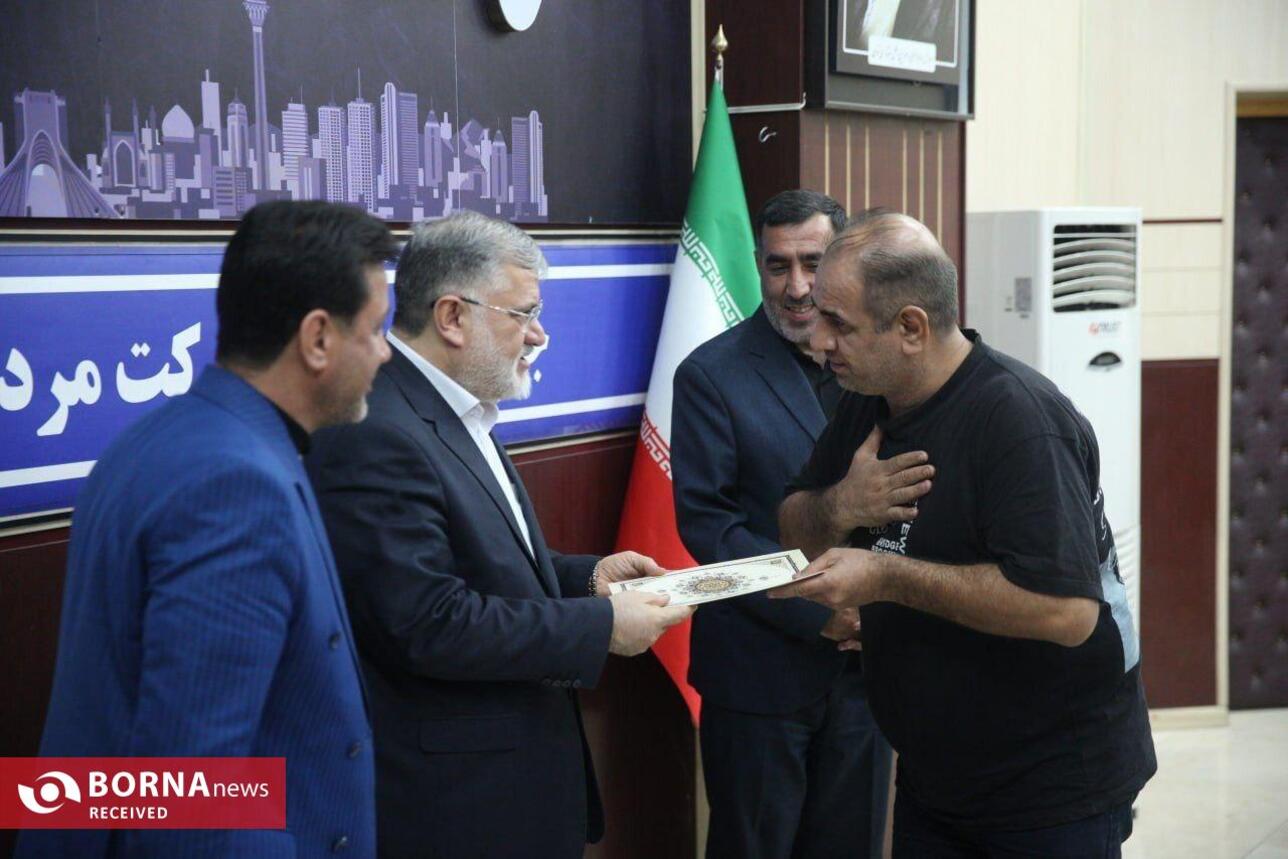 دیدار صمیمی ورزشکاران ناشنوای استان تهران با استاندار