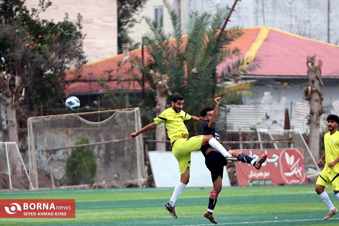 دیدار تیم های فوتبال سینا کلاچای _شهرداری بندرانزلی