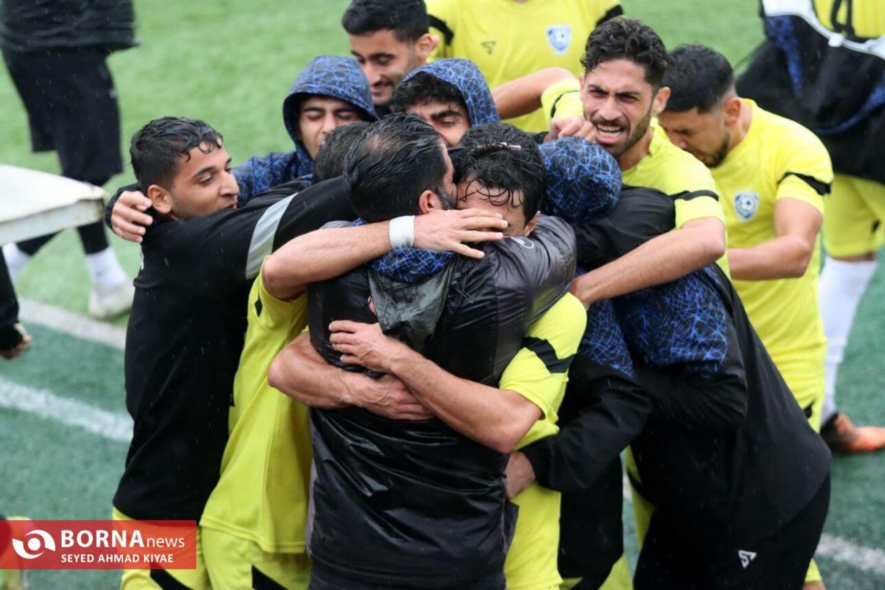 دیدار تیم های فوتبال سینا کلاچای _شهرداری بندرانزلی