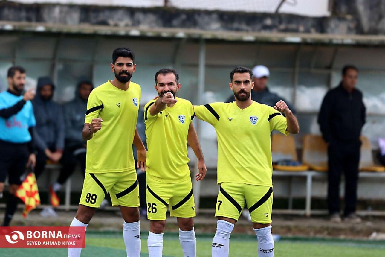 دیدار تیم های فوتبال سینا کلاچای _ پارس کیاشهر