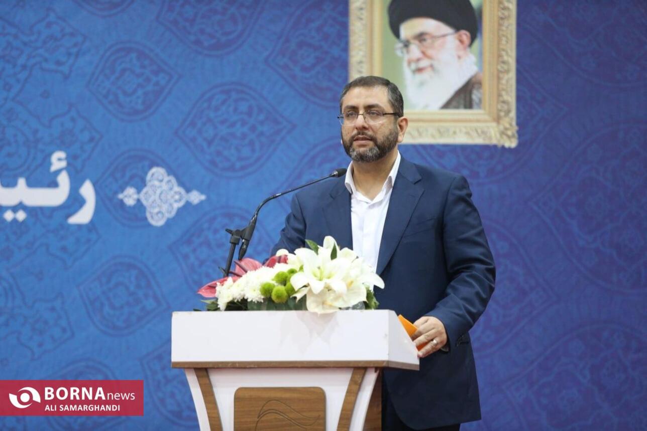 آیین تکریم و معارفه مدیرعامل منطقه آزاد انزلی