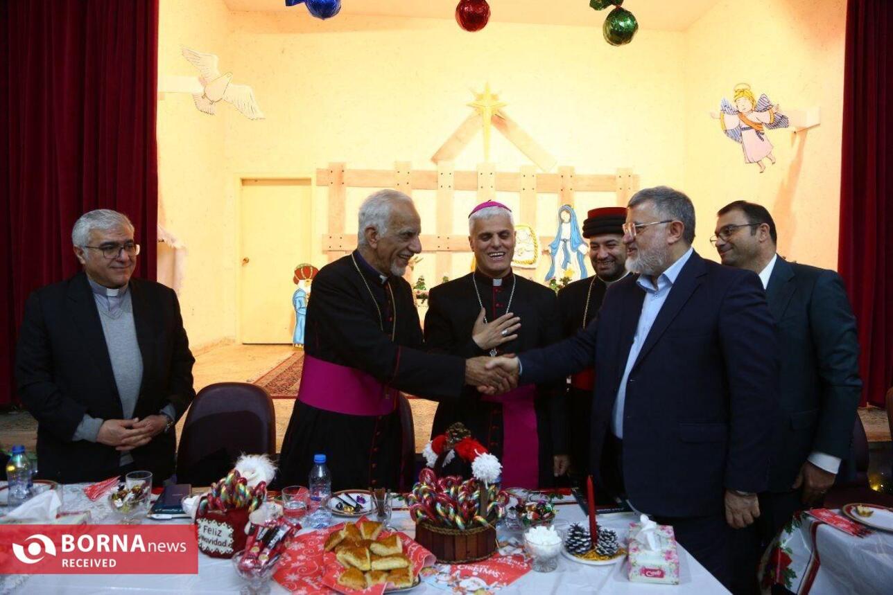 حضور استاندار تهران در کلیسای توما و تبریک سال جدید میلادی